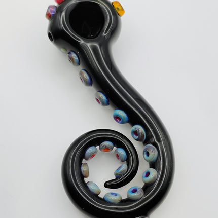 7" Black Serpentine Pipe.